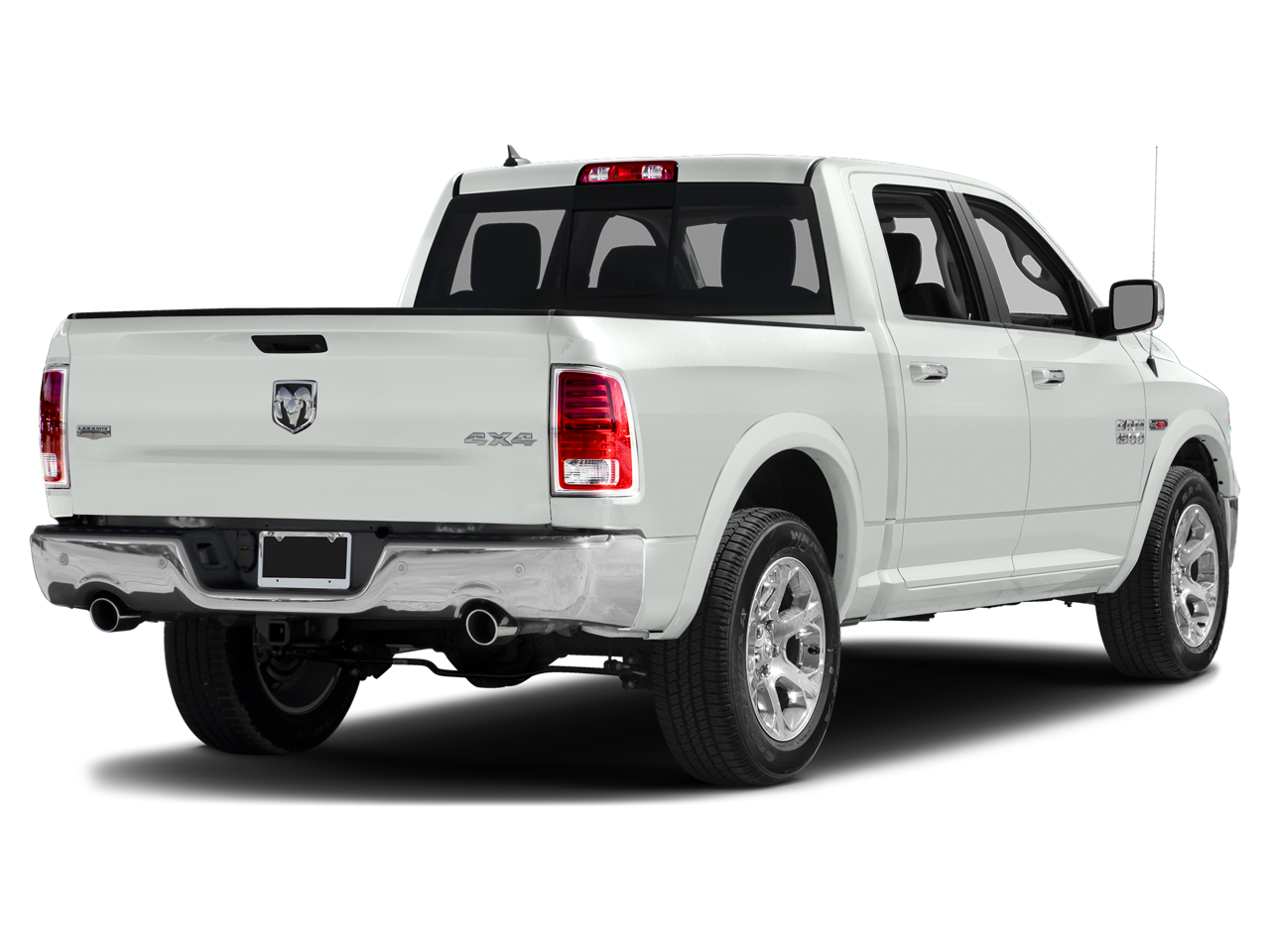 2015 RAM 1500 4WD Crew Cab 140.5" Laramie
