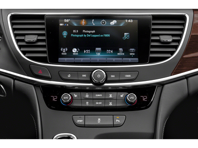 2019 Buick LaCrosse 4dr Sdn Essence FWD