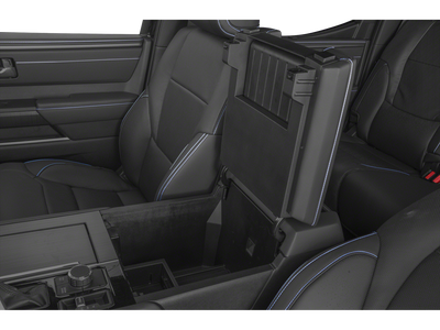 2024 Toyota Tundra 4WD Platinum CrewMax 5.5' Bed (Natl)