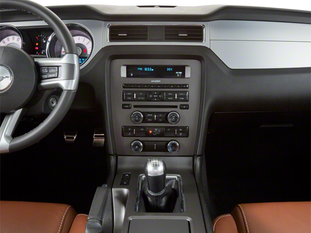 2010 Ford Mustang 2dr Cpe V6