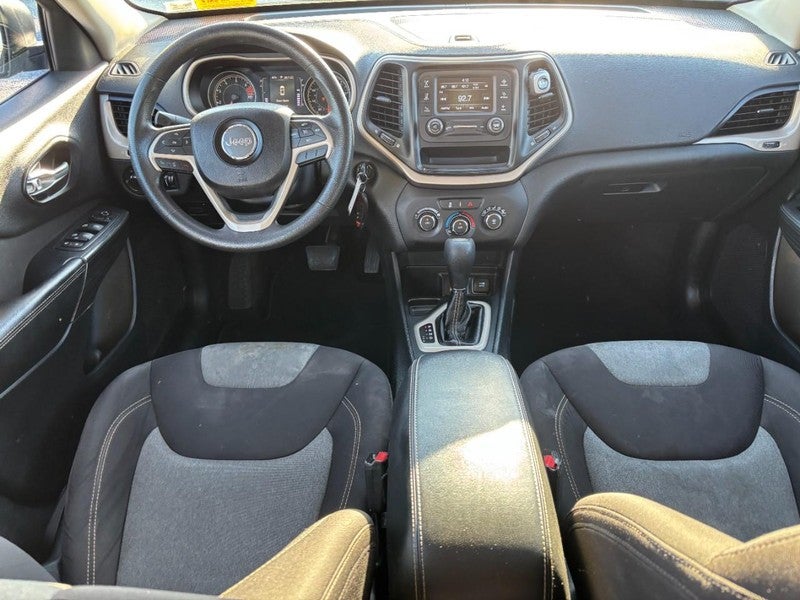2016 Jeep Cherokee FWD 4dr Sport