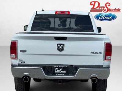 2016 RAM 1500 4WD Crew Cab 140.5" Laramie