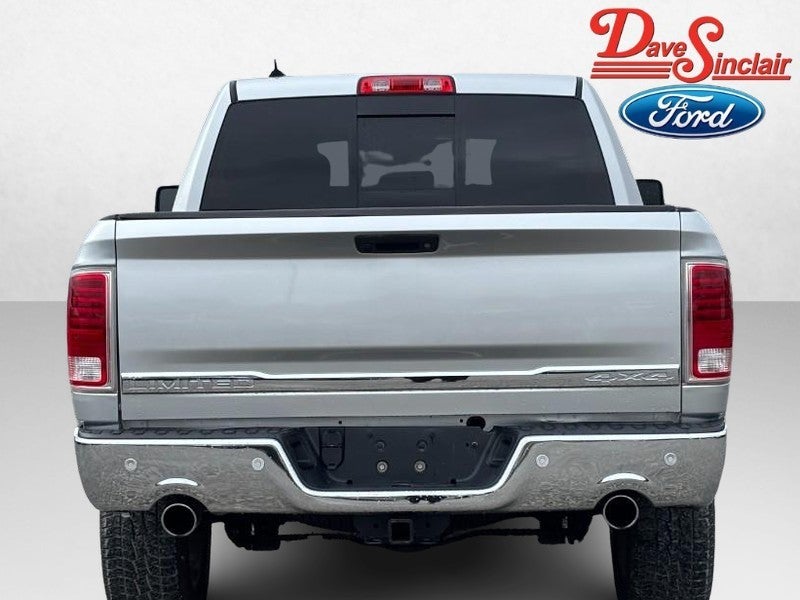 2016 RAM 1500 4WD Crew Cab 140.5" Longhorn Limited