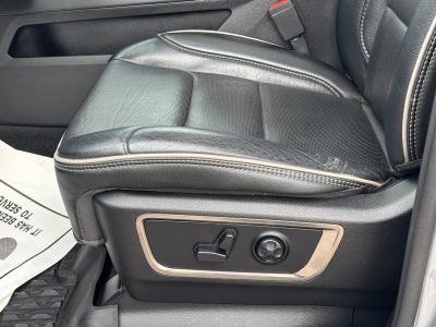 2020 RAM 1500 Limited 4x4 Crew Cab 5'7" Box