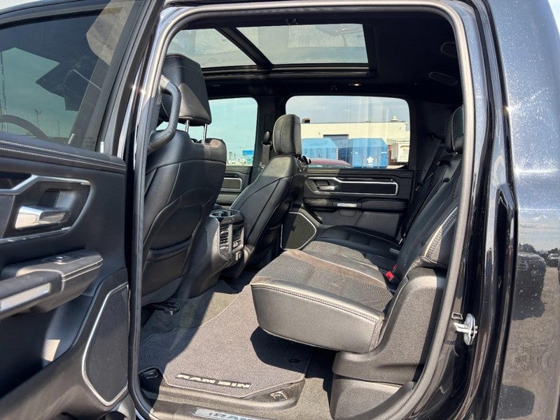 2021 RAM 1500 Laramie 4x4 Crew Cab 5'7" Box