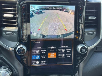 2021 RAM 1500 Laramie 4x4 Crew Cab 5'7" Box