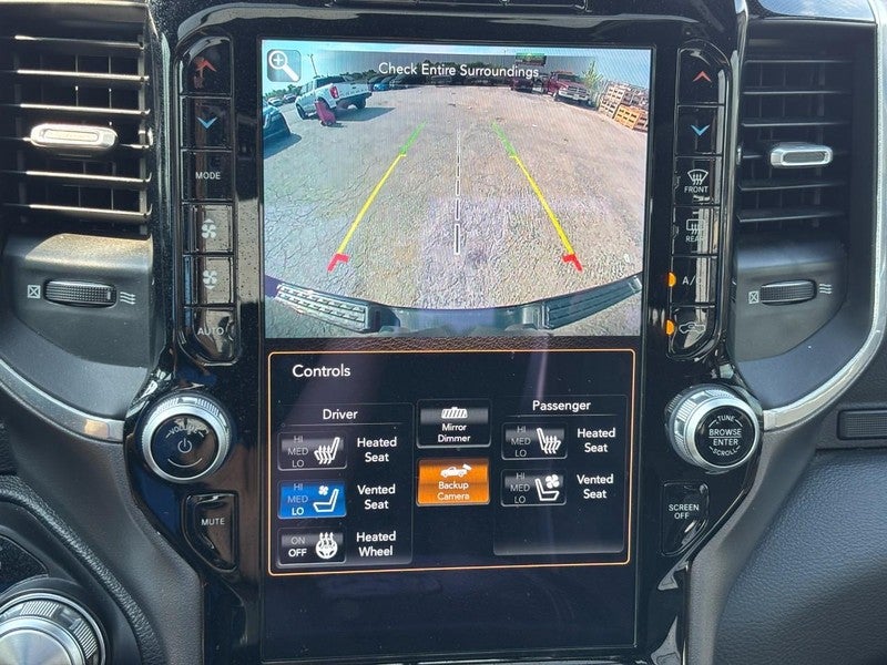 2021 RAM 1500 Laramie 4x4 Crew Cab 5'7" Box