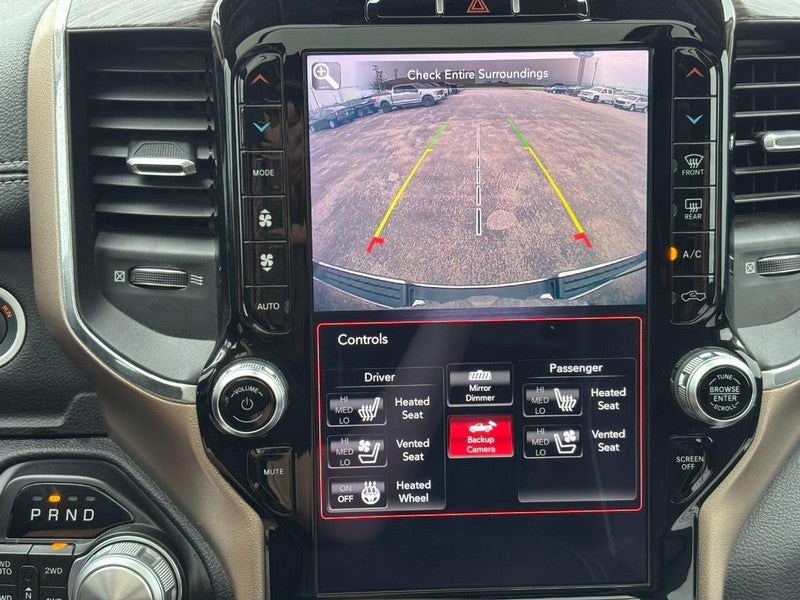 2020 RAM 1500 Laramie 4x4 Crew Cab 5'7" Box