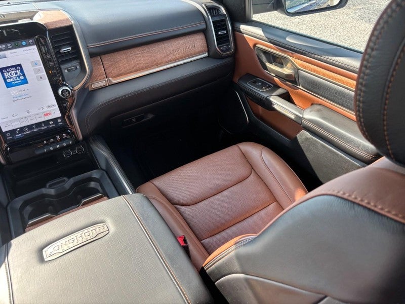 2022 RAM 1500 Limited Longhorn 4x4 Crew Cab 5'7" Box