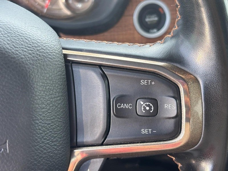 2022 RAM 1500 Limited Longhorn 4x4 Crew Cab 5'7" Box