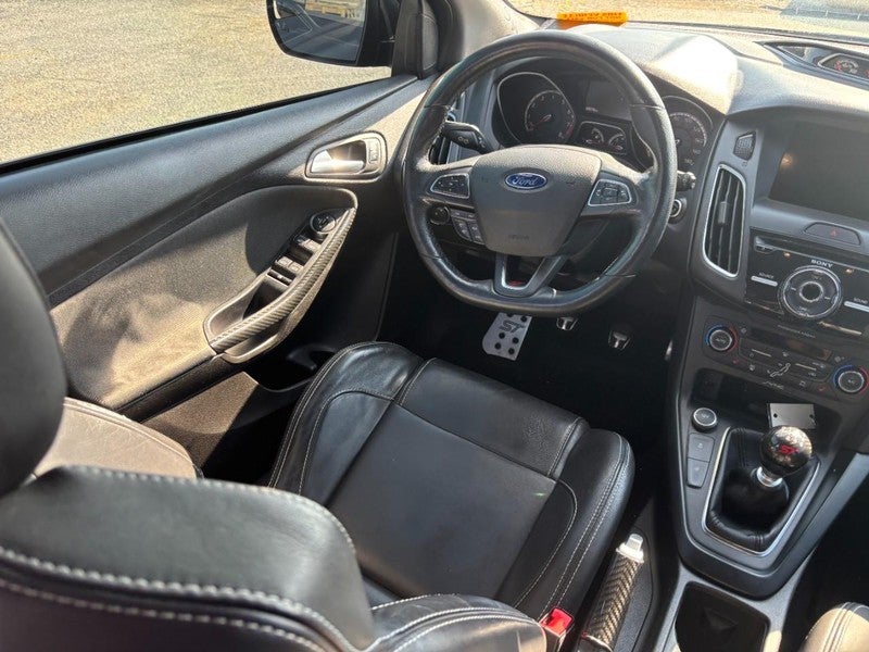 2016 Ford Focus 5dr HB ST