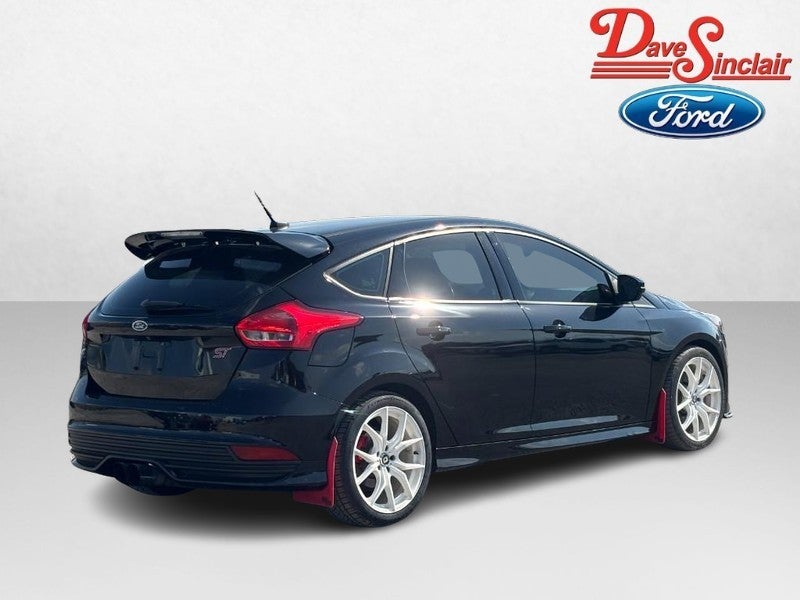 2016 Ford Focus 5dr HB ST