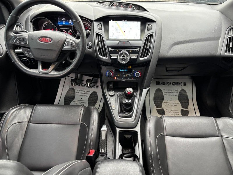 2016 Ford Focus 5dr HB ST