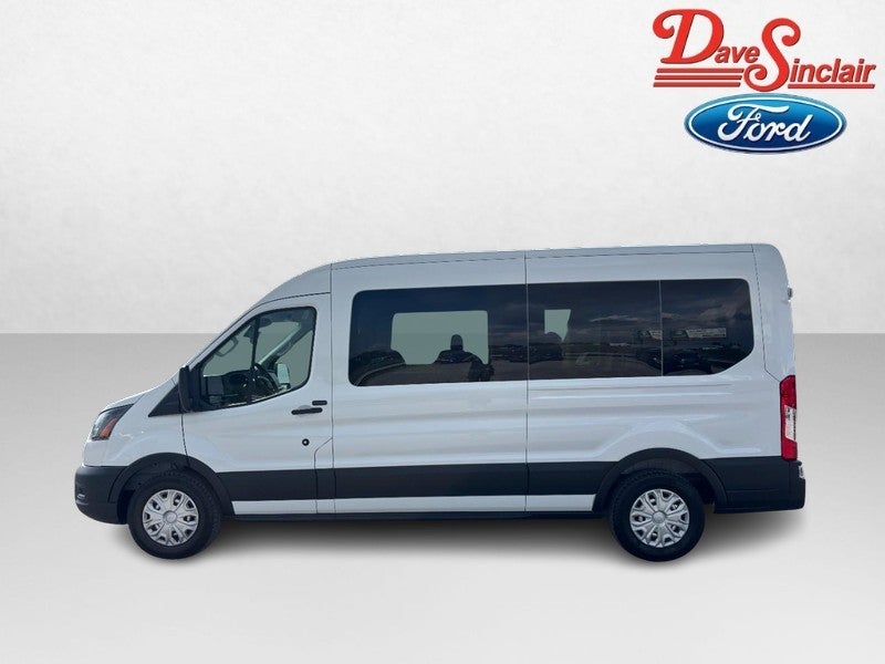 2025 Ford Transit Passenger Wagon T-350 148" Med Roof XL RWD