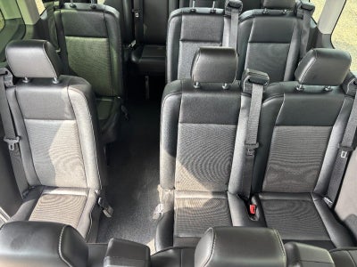 2025 Ford Transit Passenger Wagon T-350 148" Med Roof XL RWD