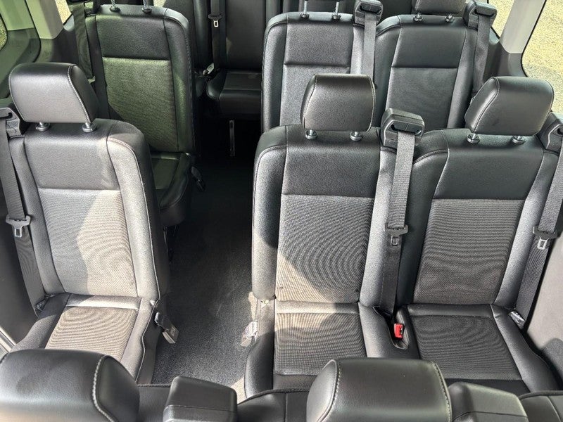 2025 Ford Transit Passenger Wagon T-350 148" Med Roof XL RWD