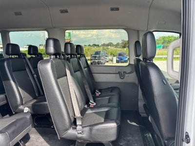 2025 Ford Transit Passenger Wagon T-350 148" Med Roof XL RWD