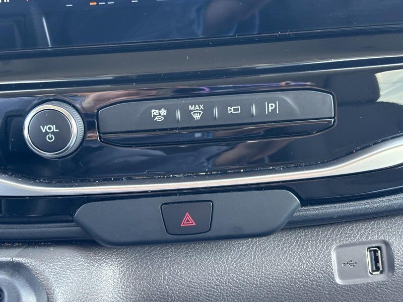 2025 Ford Transit Passenger Wagon T-350 148" Med Roof XLT AWD