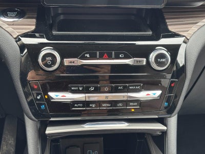 2022 Ford Explorer Limited 4WD