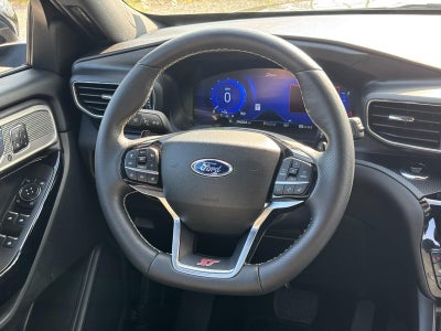 2023 Ford Explorer ST 4WD