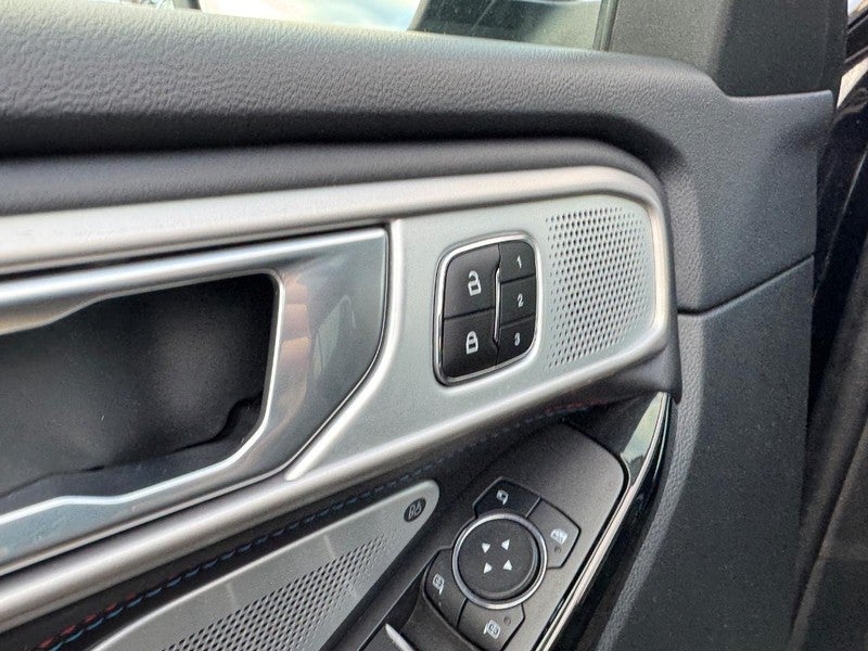 2023 Ford Explorer ST 4WD
