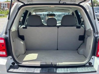 2011 Ford Escape FWD 4dr XLS
