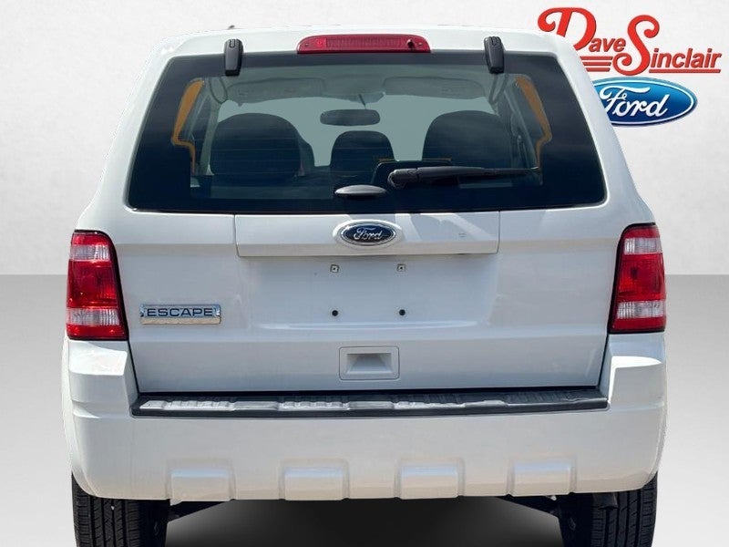 2011 Ford Escape FWD 4dr XLS