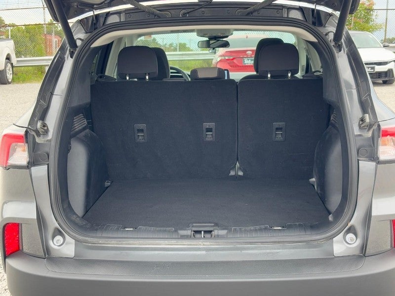 2022 Ford Escape SE FWD