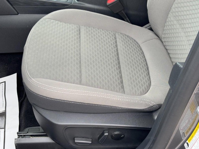 2022 Ford Escape SE FWD