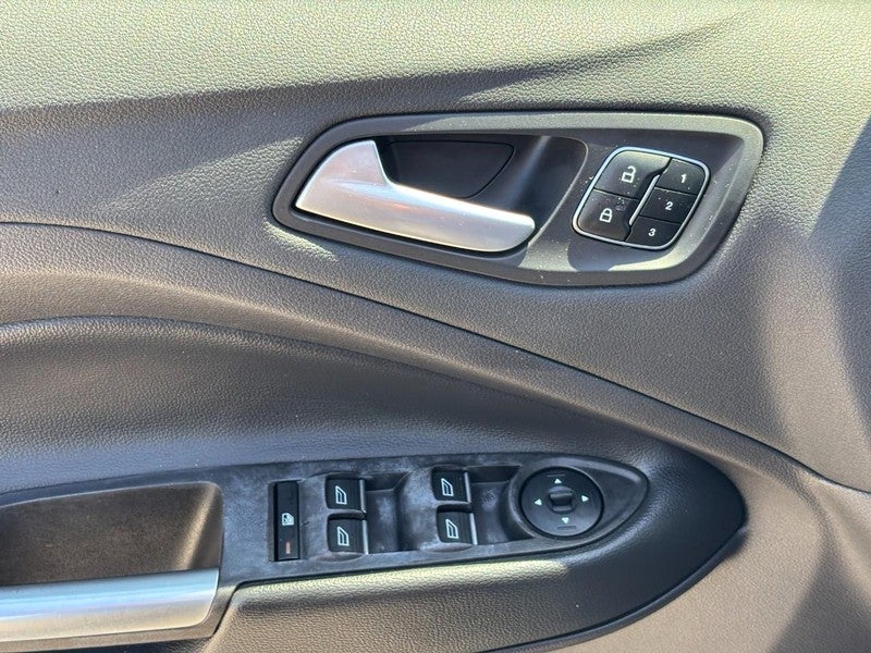 2017 Ford Escape Titanium FWD