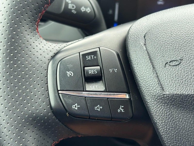 2025 Ford Escape ST-Line FWD