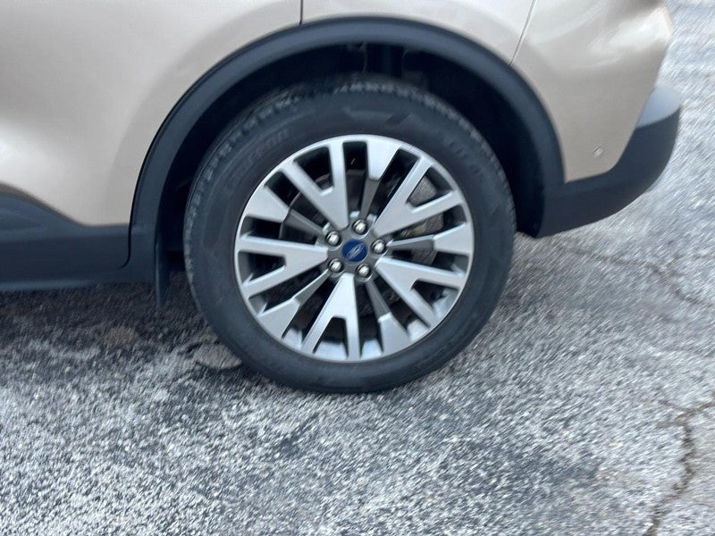 2021 Ford Escape Titanium AWD