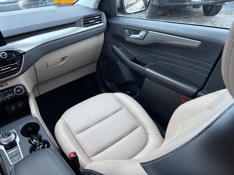 2021 Ford Escape Titanium AWD