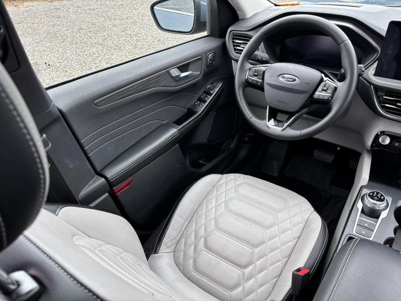 2023 Ford Escape Platinum AWD