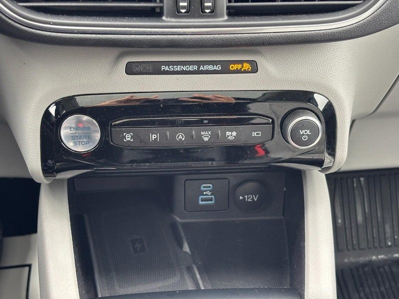 2023 Ford Escape Platinum AWD