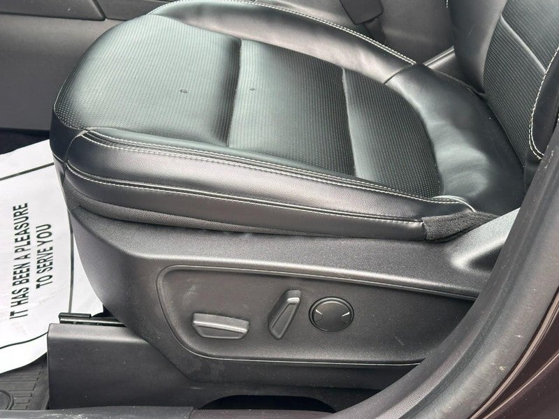 2023 Ford Escape Platinum AWD