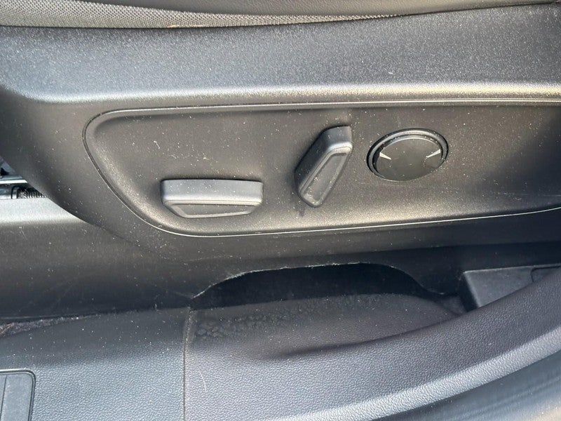 2023 Ford Escape ST-Line Select AWD