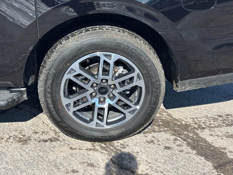 2025 Ford Expedition Max Active 4x4