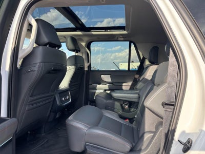 2025 Ford Expedition Max Active 4x4