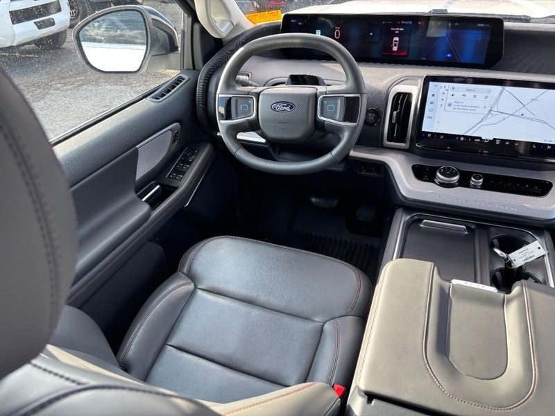 2025 Ford Expedition Max Active 4x4