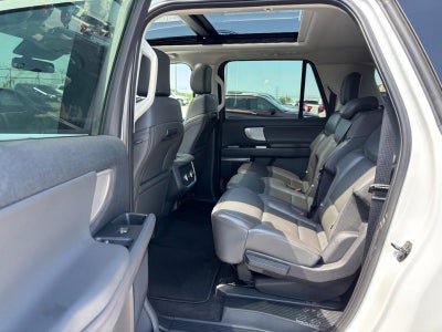 2025 Ford Expedition Max Active 4x4