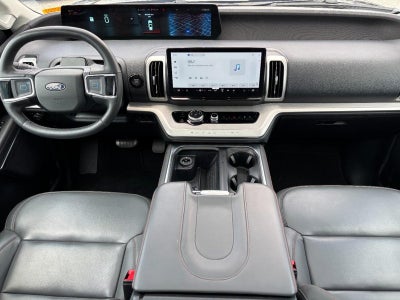 2025 Ford Expedition Max Active 4x4
