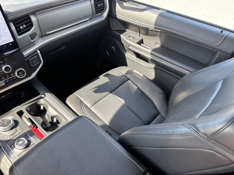 2024 Ford Expedition Max XLT 4x4