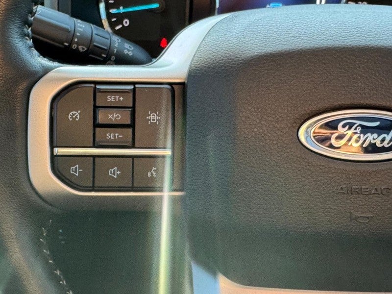 2022 Ford Expedition Max XLT 4x4