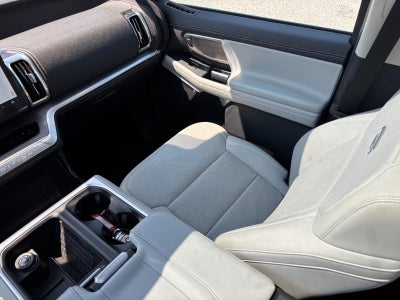 2025 Ford Expedition Max Platinum 4x4