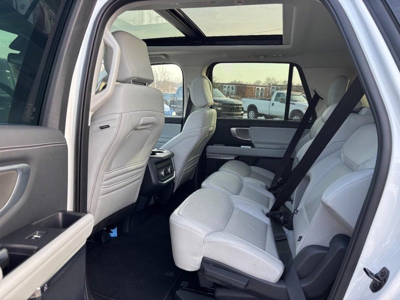 2025 Ford Expedition Max Platinum 4x4