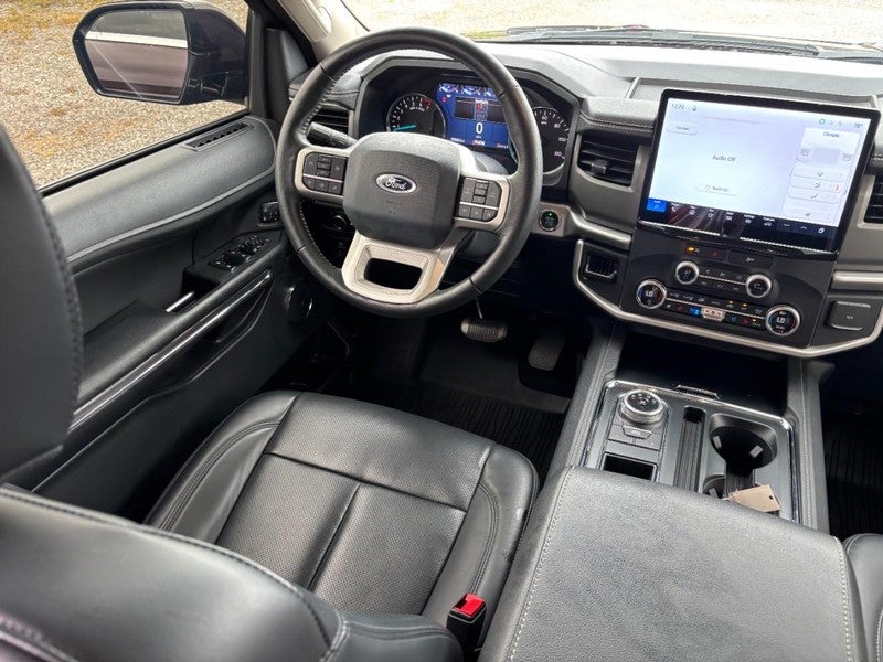 2024 Ford Expedition XLT 4x2