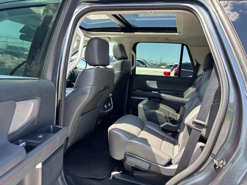 2025 Ford Expedition Active 4x4