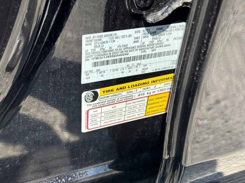 2025 Ford Expedition Active 4x4