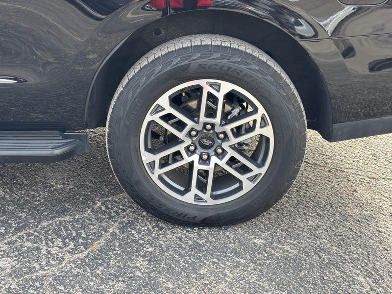 2025 Ford Expedition Active 4x4